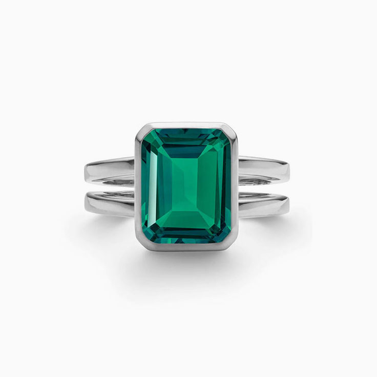 Emerald On Split Shank Band
