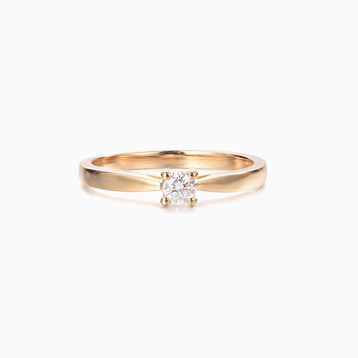 Petite Round Diamond Engagement ring