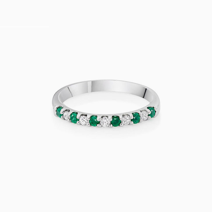 Green Emerald and Diamond Ring