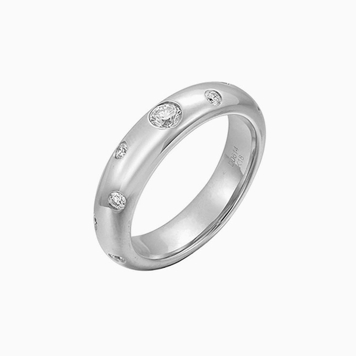 Round Diamond Drop set Ring