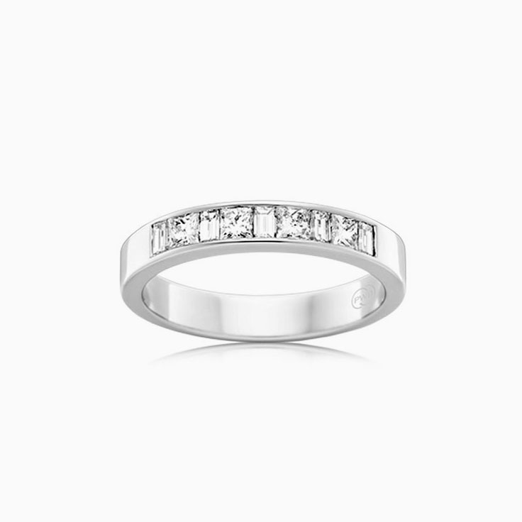 Princess and Baguette wedder F4258