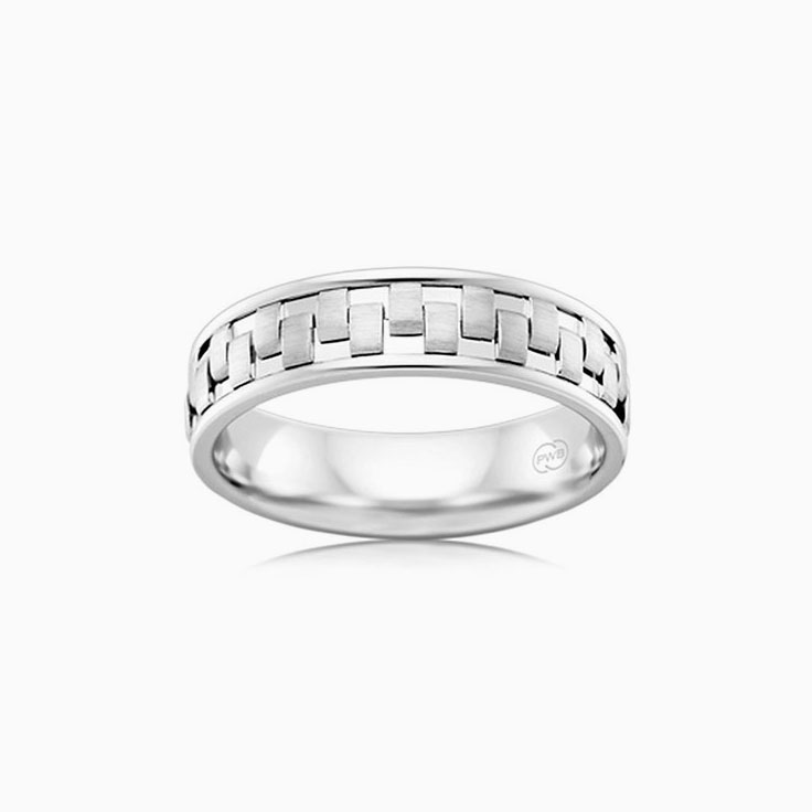 Patterned Mens Wedding ring J4163