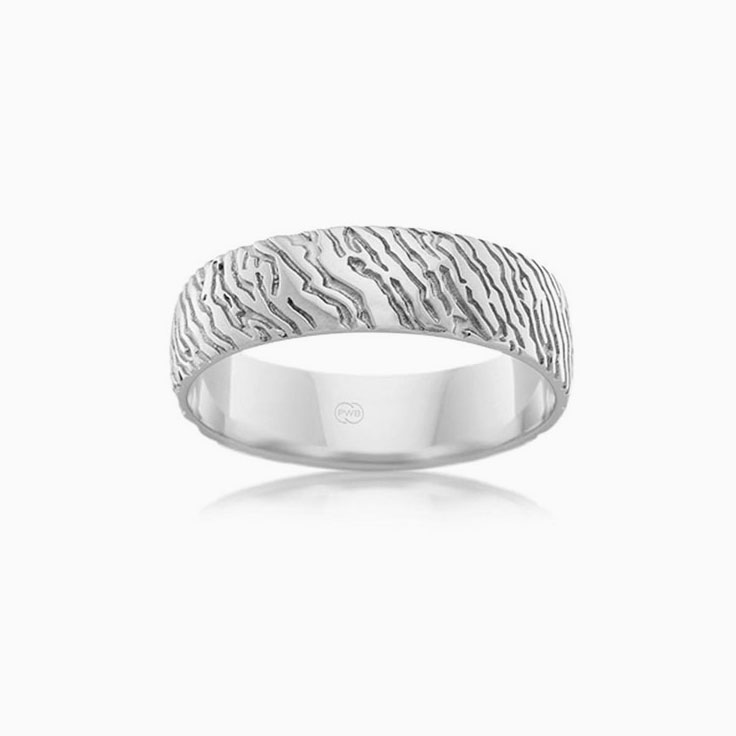 Carved Mens Wedding ring J3597
