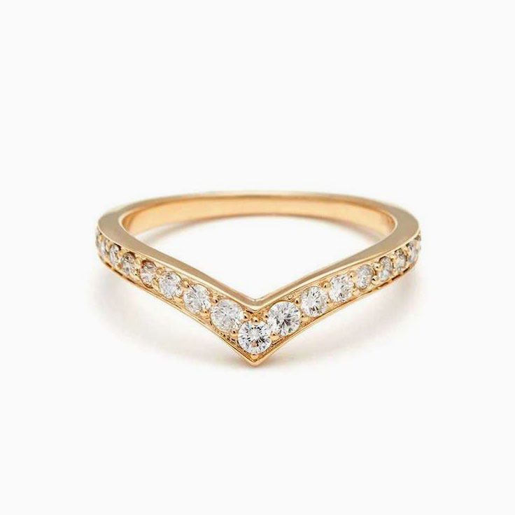 Ladies diamond fitted band