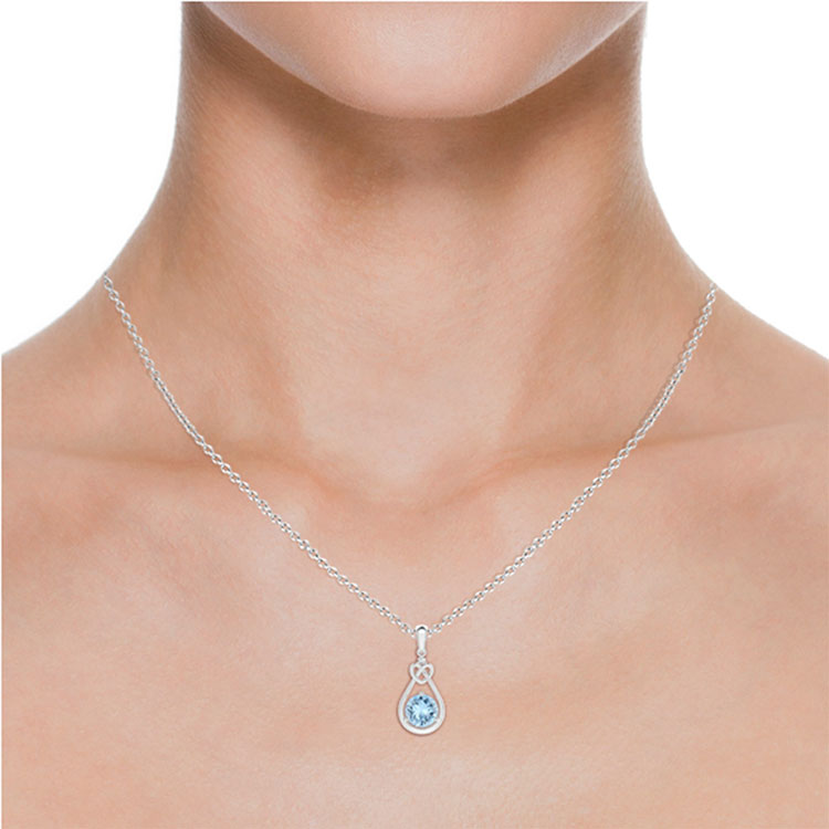 Drop Set Aquamarine Pendant