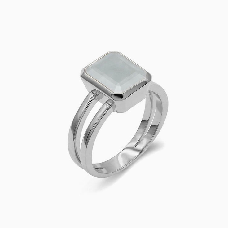 Emerald Cut Milky Aquamarine On Split Shank Band