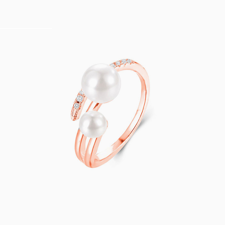 Pearl and Diamond ring