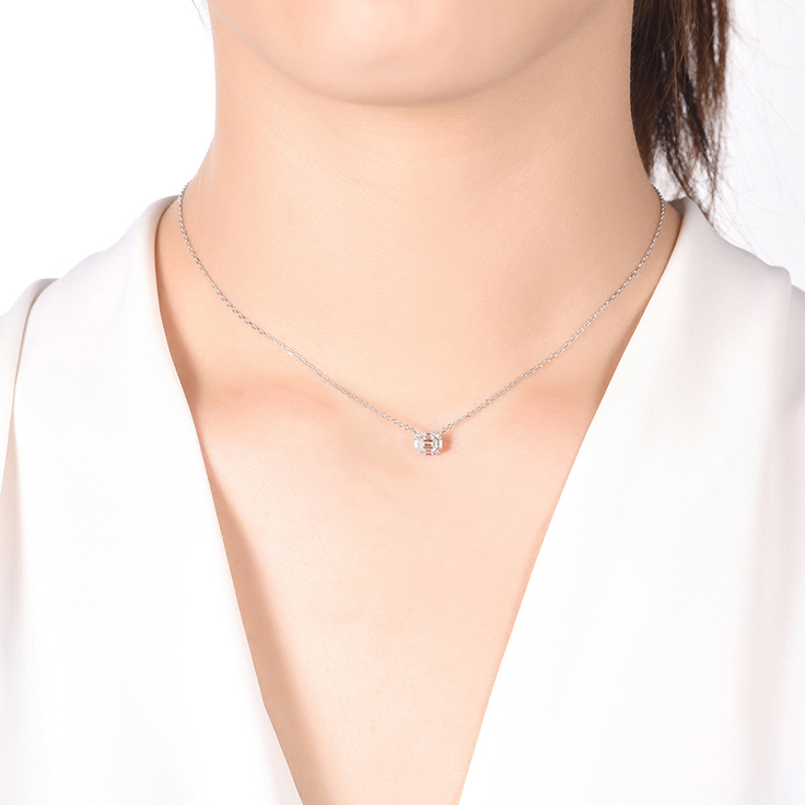 Emerald shape diamond cluster necklace