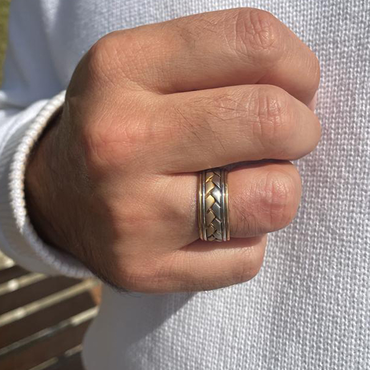 pattern two tone mens wedding ring 913A00