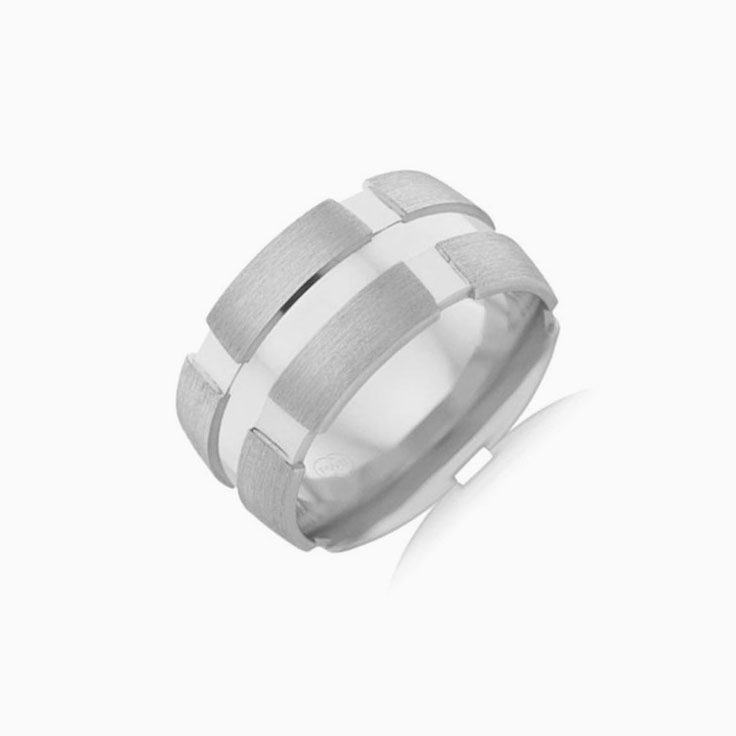 Centre Grooved Mens Ring B4309