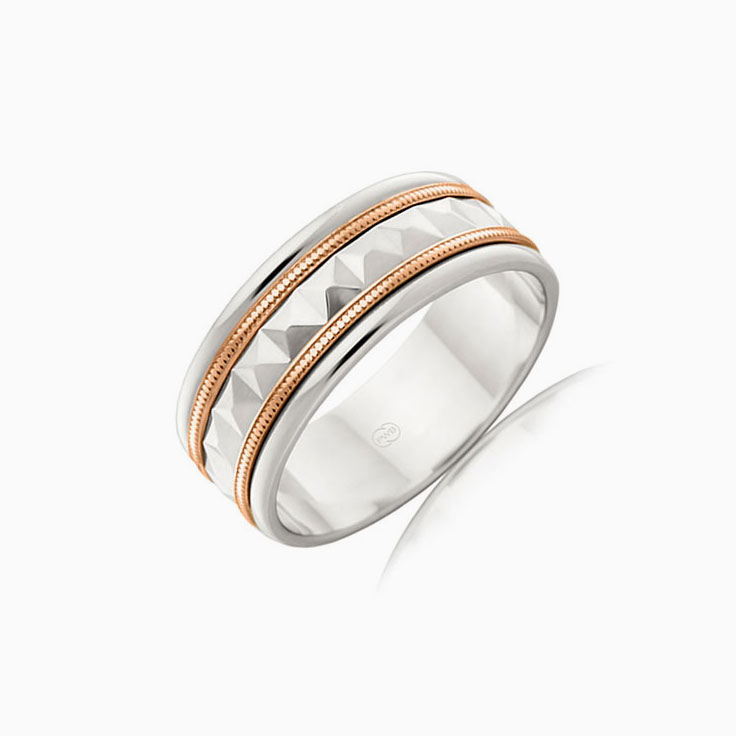 Patterned two tone mens ring 2TJ2107