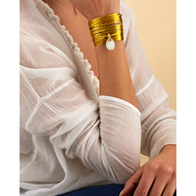 Moonstone Gold Choker Necklace